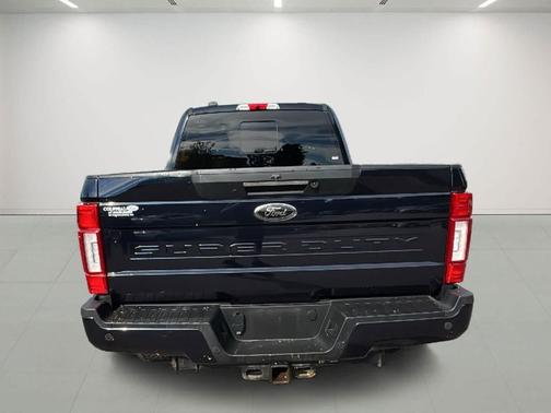 2022 Ford F-350 Lariat