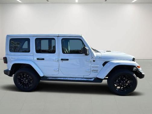 2022 Jeep Wrangler Unlimited 4xe Sahara