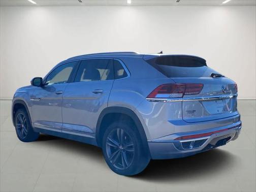 2022 Volkswagen Atlas Cross Sport 3.6L V6 SEL R-Line