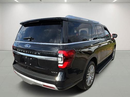 2023 Ford Expedition Max Platinum