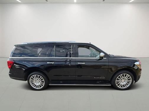 2023 Ford Expedition Max Platinum