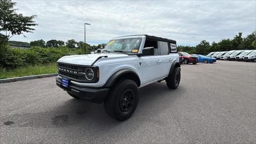 2022 Ford Bronco Base