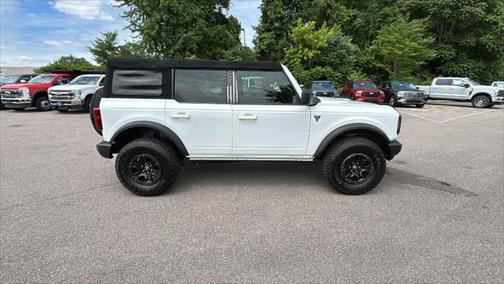 2022 Ford Bronco Base
