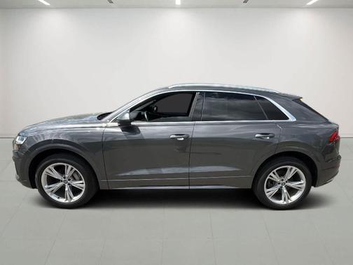 Samurai Gray Metallic 2021 Audi Q8 55 Premium Plus