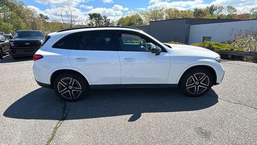 Polar White 2024 Mercedes-Benz GLC 300 4MATIC