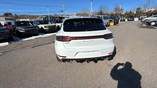 2020 Porsche Macan Turbo