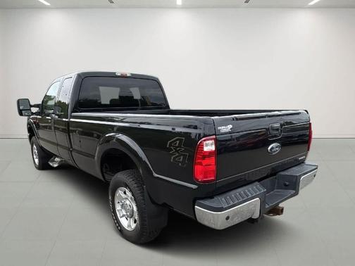 SHADOW BLACK 2016 Ford F-250 XLT