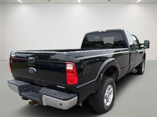 SHADOW BLACK 2016 Ford F-250 XLT