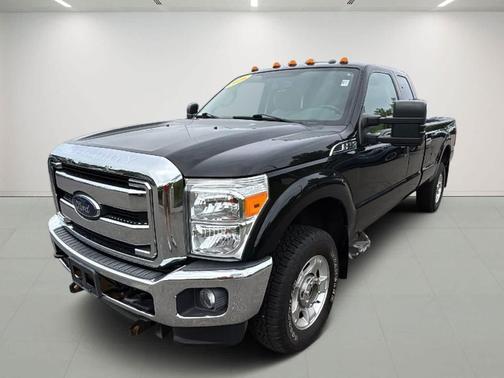 SHADOW BLACK 2016 Ford F-250 XLT
