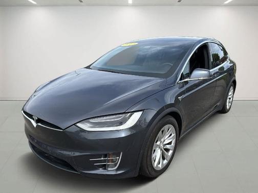 GREY 2017 Tesla Model X 90D