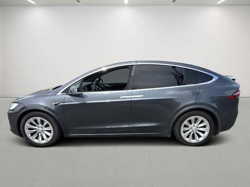 GREY 2017 Tesla Model X 90D