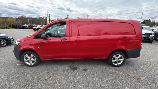 2020 Mercedes-Benz Metris Base