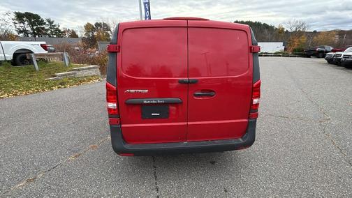 2020 Mercedes-Benz Metris Base