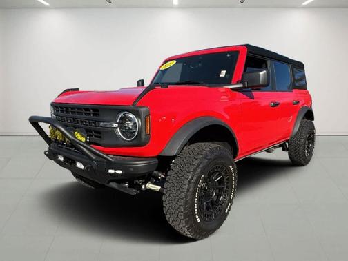 2023 Ford Bronco Black Diamond