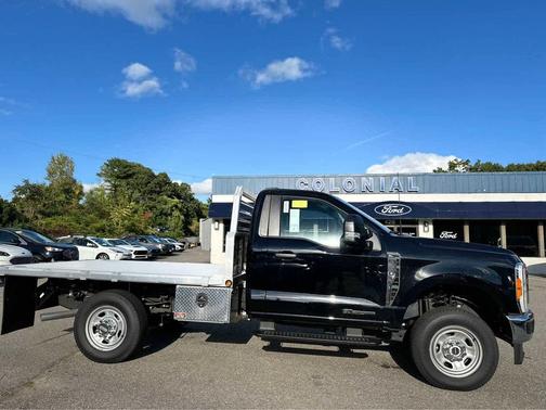 AGATE BLACK 2023 Ford F-350 XL