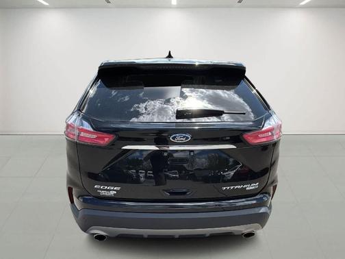 AGATE BLACK 2020 Ford Edge Titanium