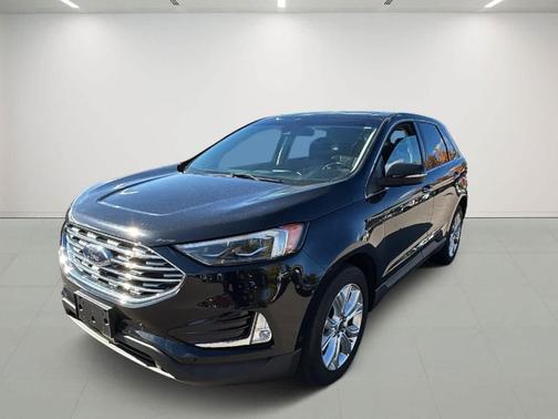 AGATE BLACK 2020 Ford Edge Titanium