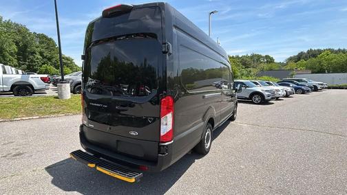 AGATE BLACK METALLIC 2023 Ford Transit-250 Base