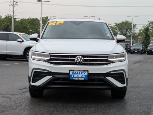 2022 Volkswagen Tiguan 2.0T SE 4MOTION