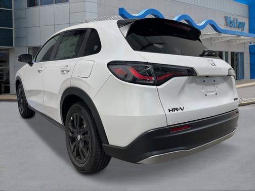 Platinum White Pearl 2026 Honda HR-V AWD Sport
