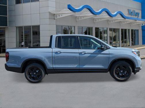 2025 Honda Ridgeline Black