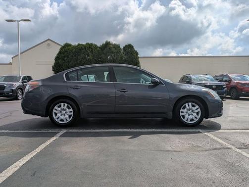 2010 Nissan Altima 2.5 S