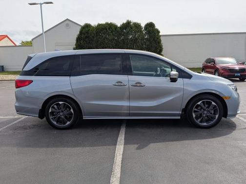 2022 Honda Odyssey Elite