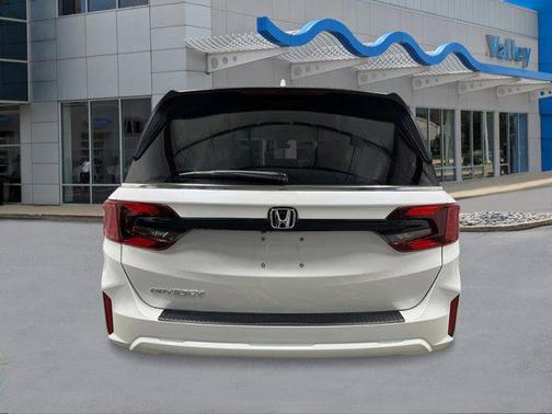 Platinum White Pearl 2026 Honda Odyssey EX-L