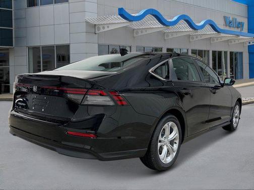 2025 Honda Accord LX 1.5T