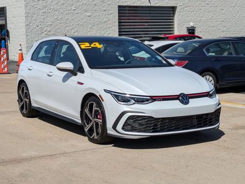 2024 Volkswagen Golf GTI 2.0T SE DSG
