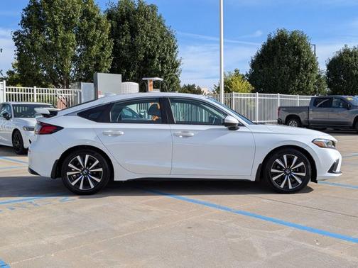 2023 Honda Civic EX-L