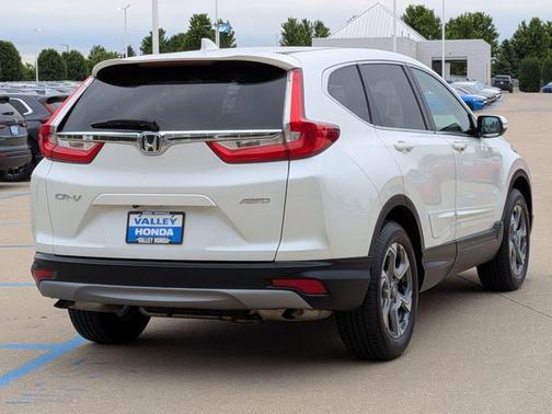 White Diamond Pearl 2018 Honda CR-V EX