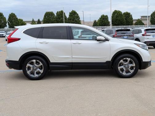 White Diamond Pearl 2018 Honda CR-V EX