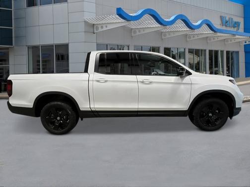2025 Honda Ridgeline Black