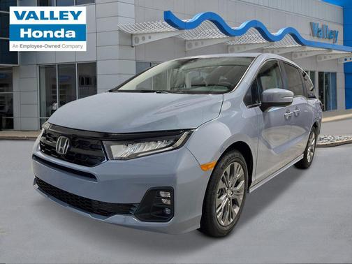 Sonic Gray Pearl 2026 Honda Odyssey Touring