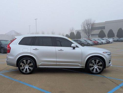 2021 Volvo XC90 T6 Inscription