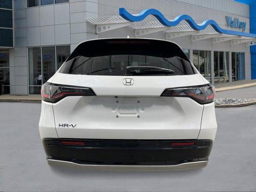Platinum White Pearl 2026 Honda HR-V EX-L