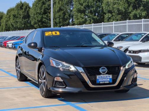 2020 Nissan Altima SR FWD