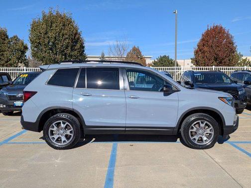 2022 Honda Passport AWD TrailSport