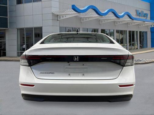 Platinum White Pearl 2026 Honda Accord SE