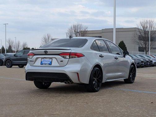 Classic Silver Metallic 2022 Toyota Corolla SE