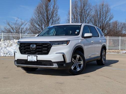 2023 Honda Pilot AWD EX-L 7 Passenger
