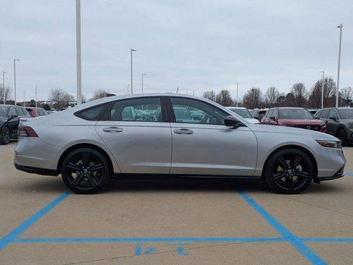 2024 Honda Accord Hybrid Sport-L
