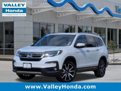 2022 Honda Pilot Touring 8-Passenger
