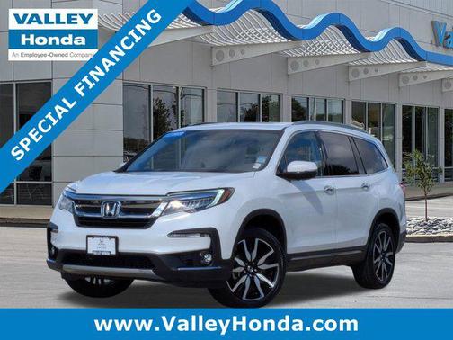 2022 Honda Pilot Touring 8-Passenger