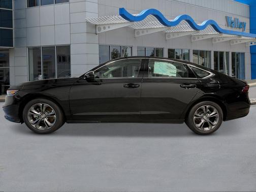 Crystal Black Pearl 2026 Honda Accord Hybrid EX-L