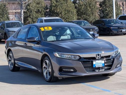 2019 Honda Accord EX