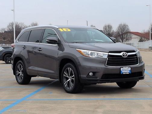 2016 Toyota Highlander XLE