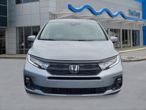 Solar Silver Metallic 2026 Honda Odyssey EX-L