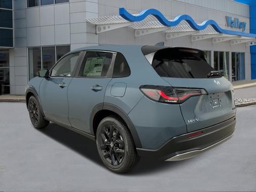 2025 Honda HR-V 2WD Sport